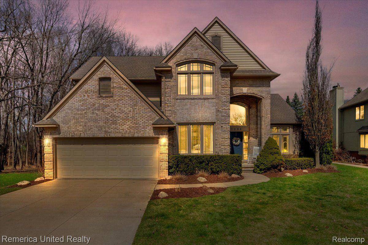 Wixom, MI 48393,1294 S CREEK DR