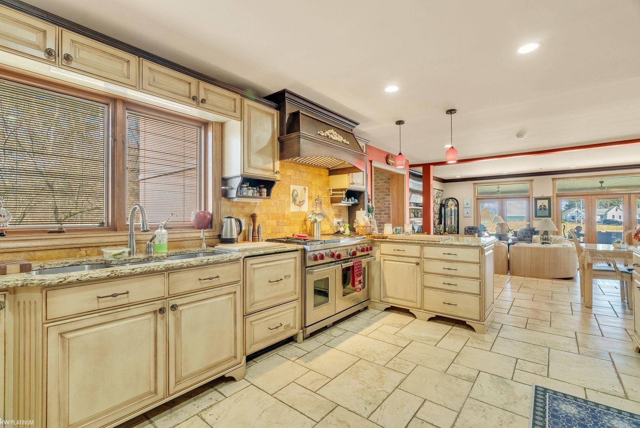 Harbor Beach, MI 48441,2235 Lakeshore RD