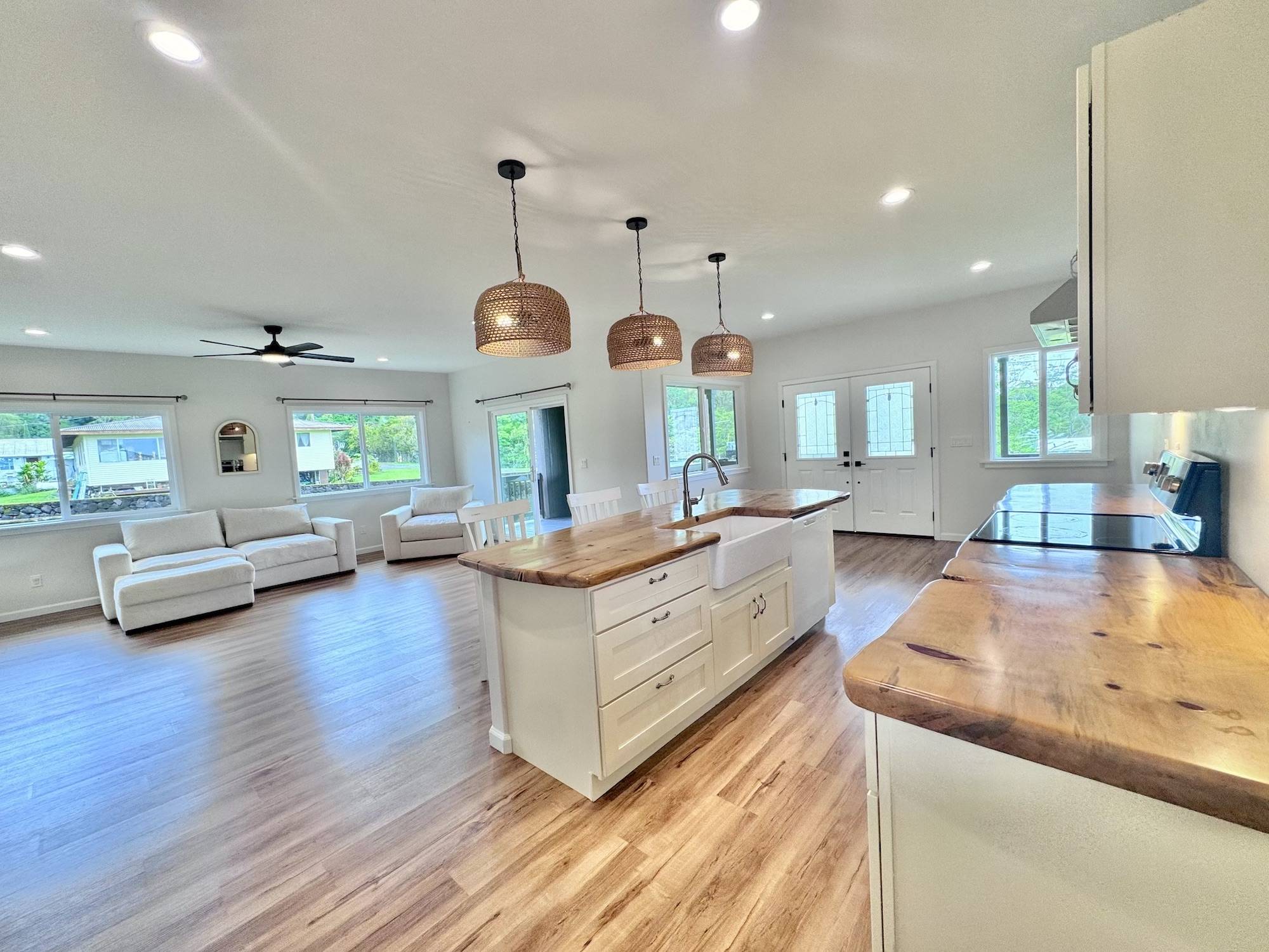 Papaikou, HI 96781,27-239 KAAPOKO HOMESTEAD RD