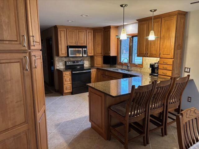 Clinton Twp, MI 48038,42135 Brianna DR