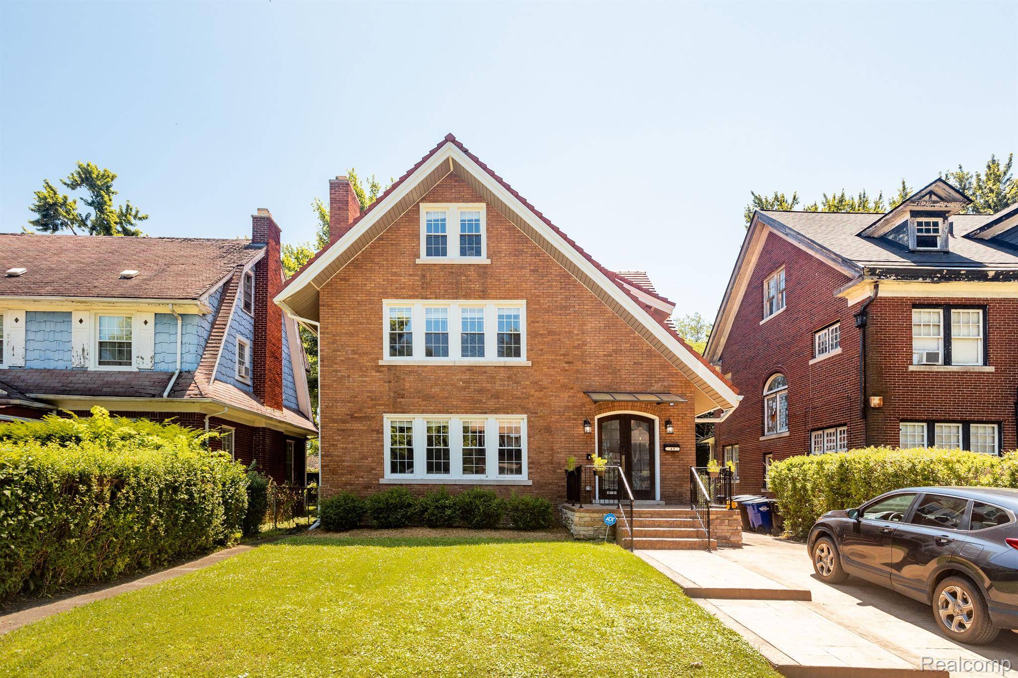 Detroit, MI 48202,49 LAWRENCE ST