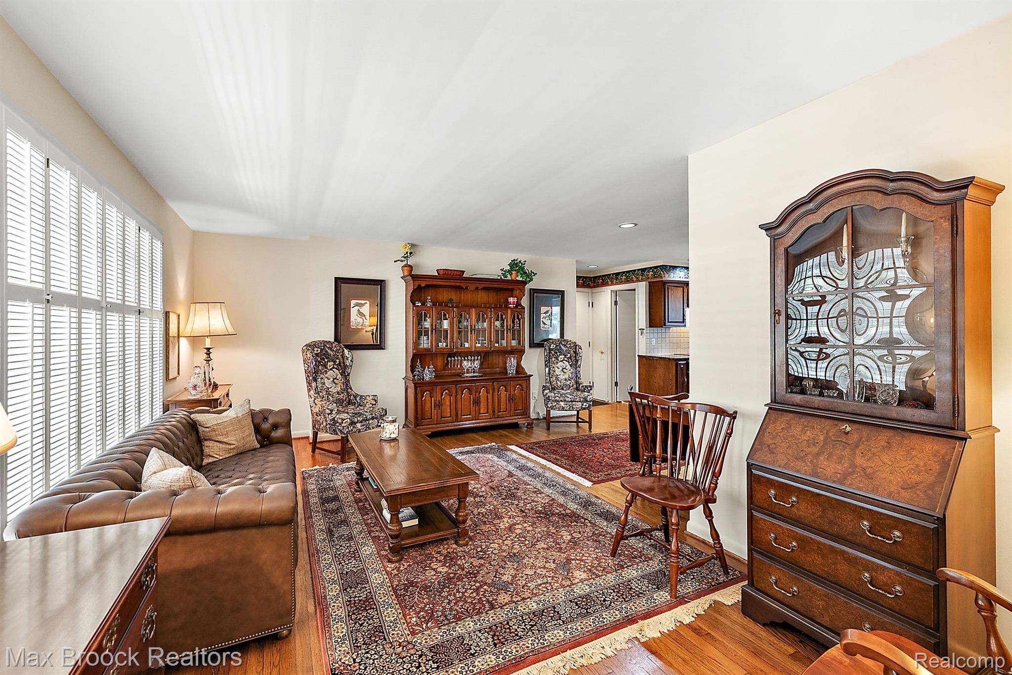 West Bloomfield, MI 48324,2683 Pine Ridge RD