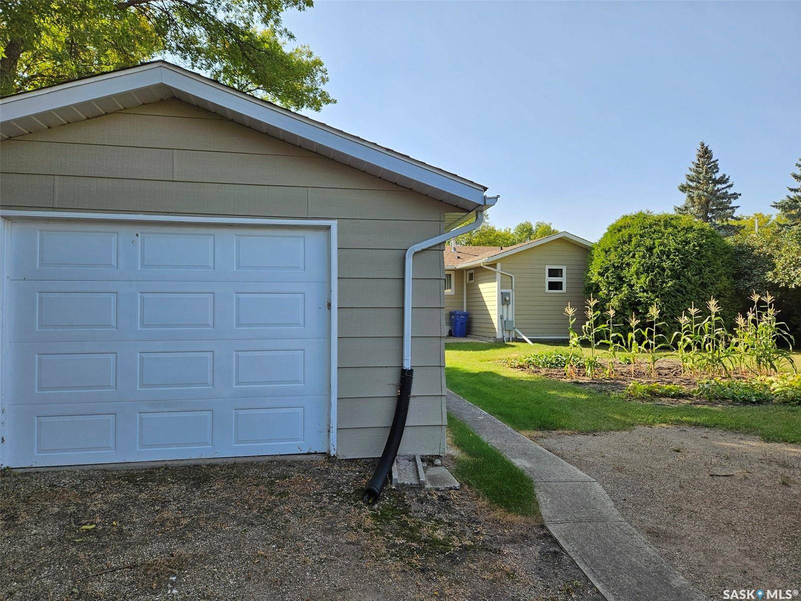 Carlyle, SK S0C 0R0,311 6th STREET W