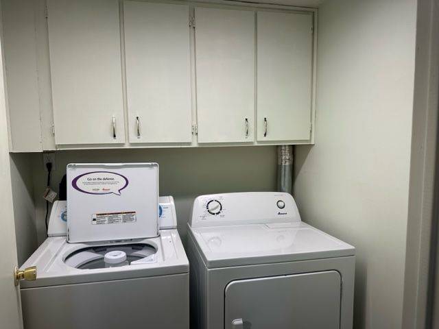 Mississauga, ON L5J 3Z1,2674 Lundene RD #LOWER