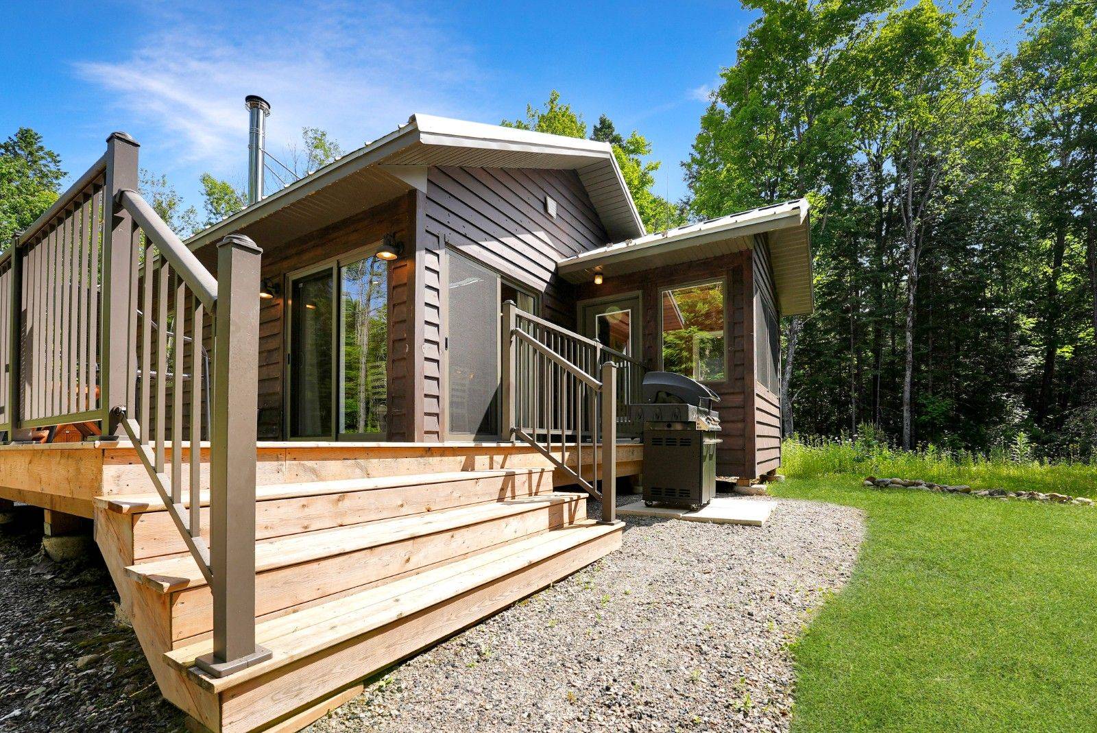 Highlands East, ON K0M 1S0,1462 Minnicock Lake RD