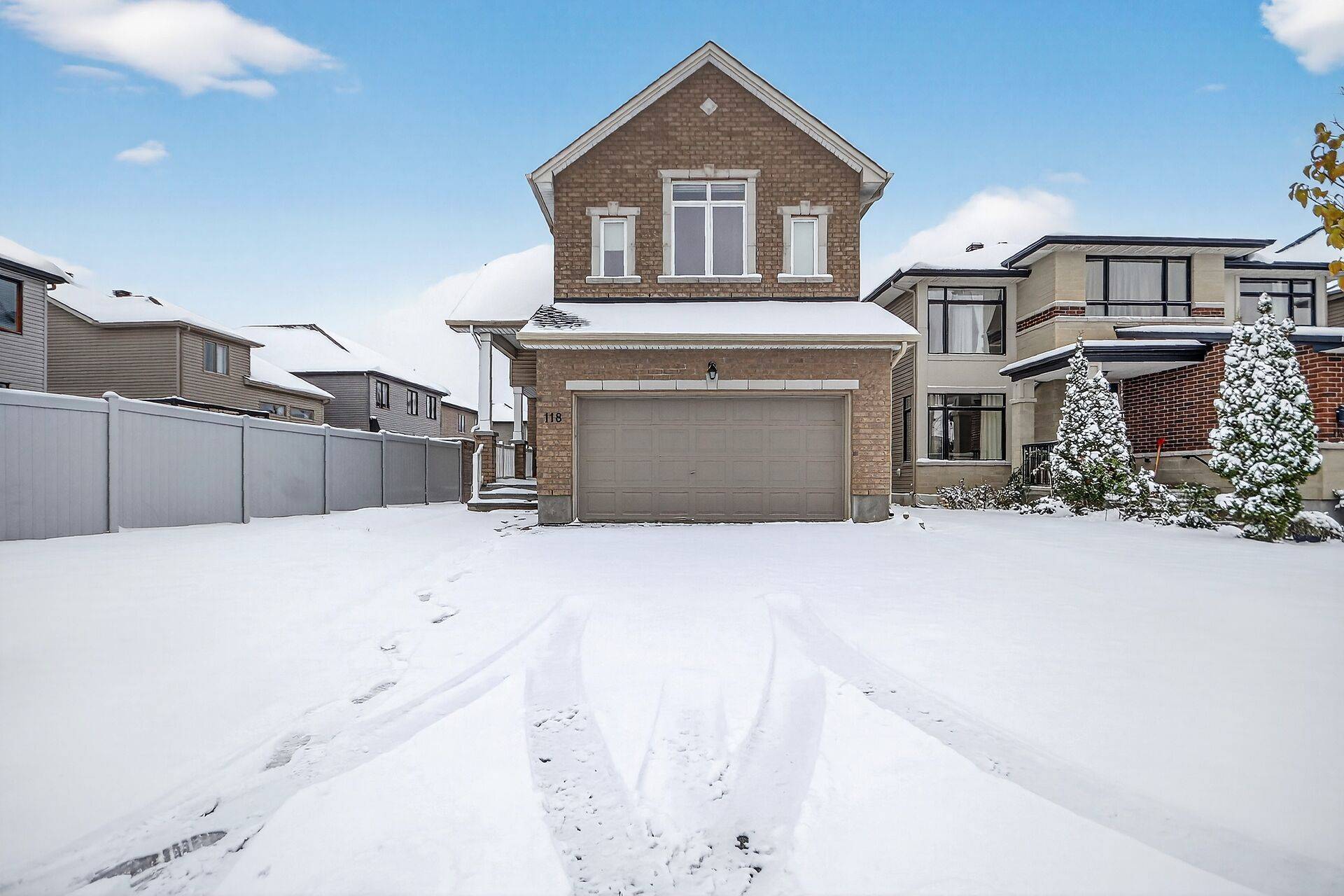 Blossom Park - Airport And Area, ON K4M 0B4,118 Wilhelmina PL