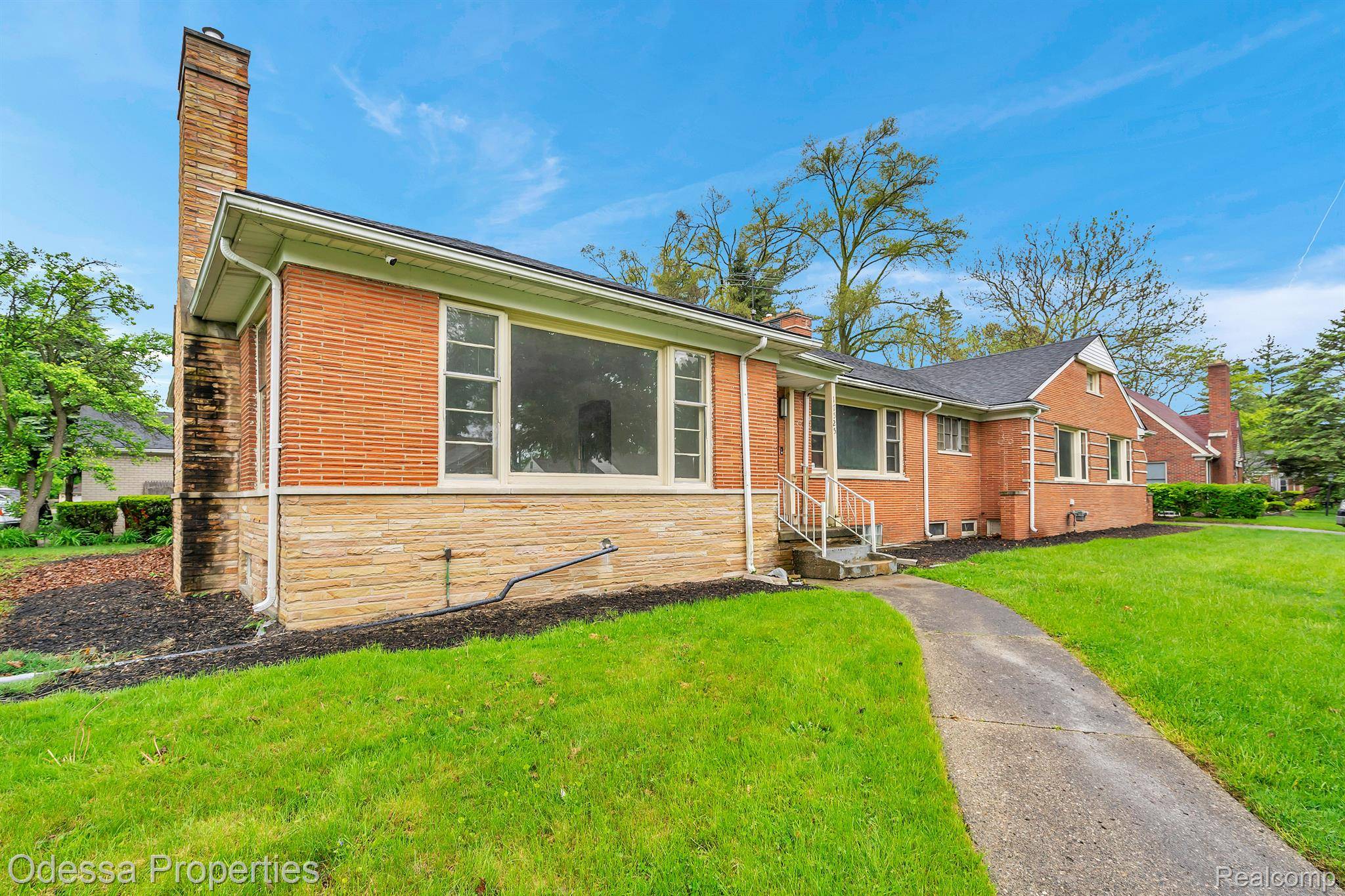 Southfield, MI 48075,17525 DORSET AVE