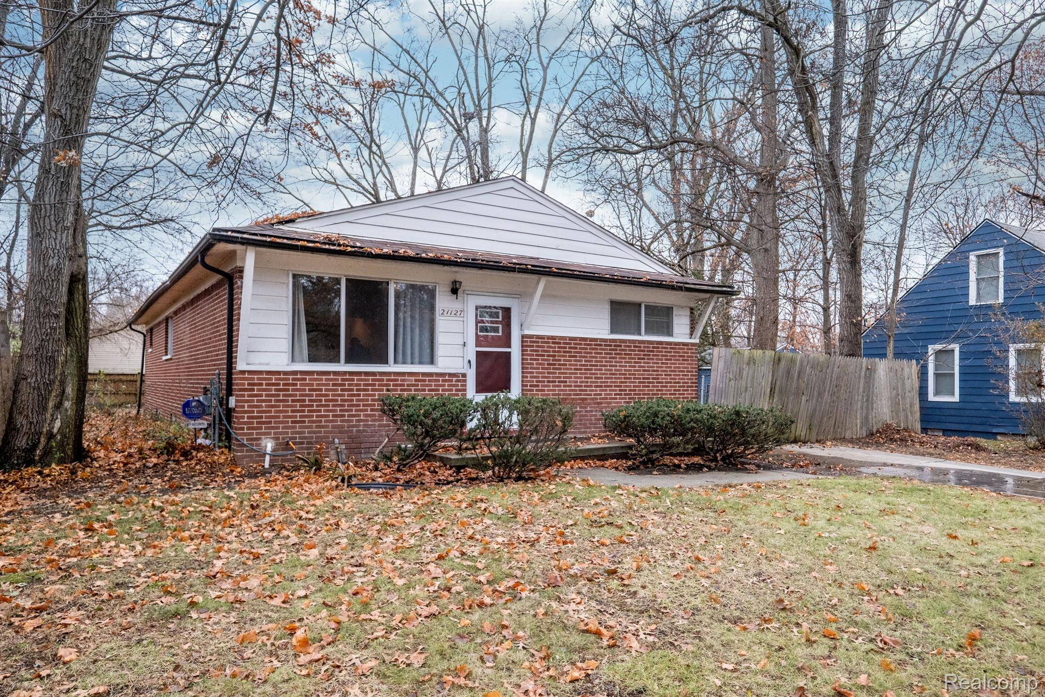 Southfield, MI 48033,21127 INDIAN ST