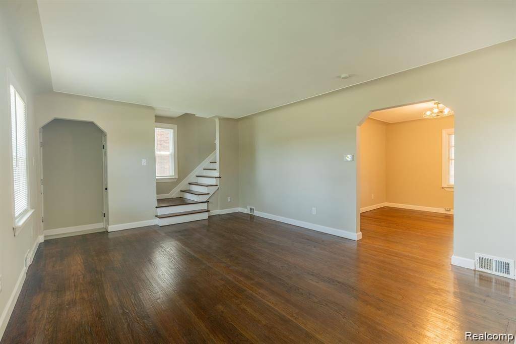 Detroit, MI 48235,17151 STANSBURY ST