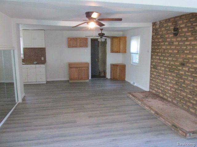 Pontiac, MI 48340,62 E YALE AVE