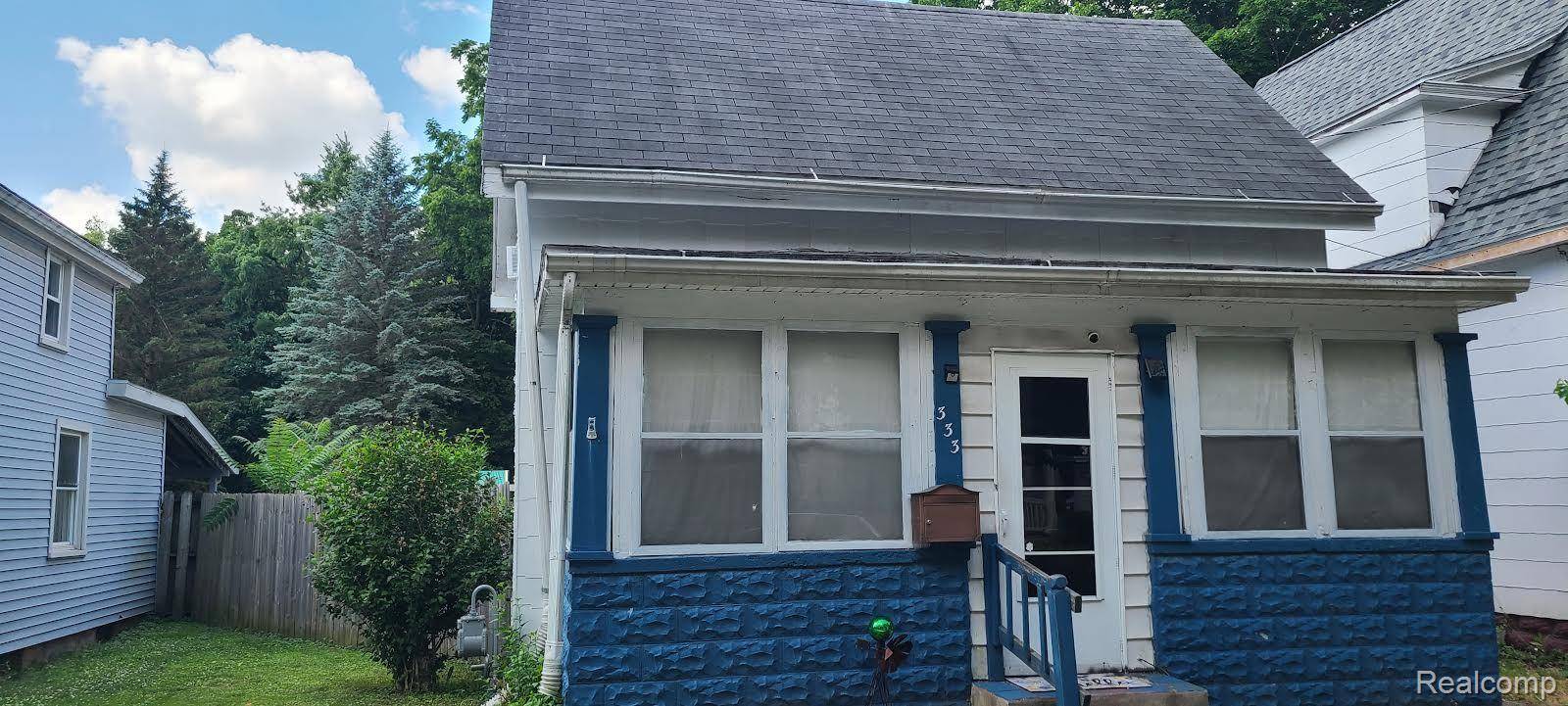 333 MERRICK ST, Adrian, MI 49221
