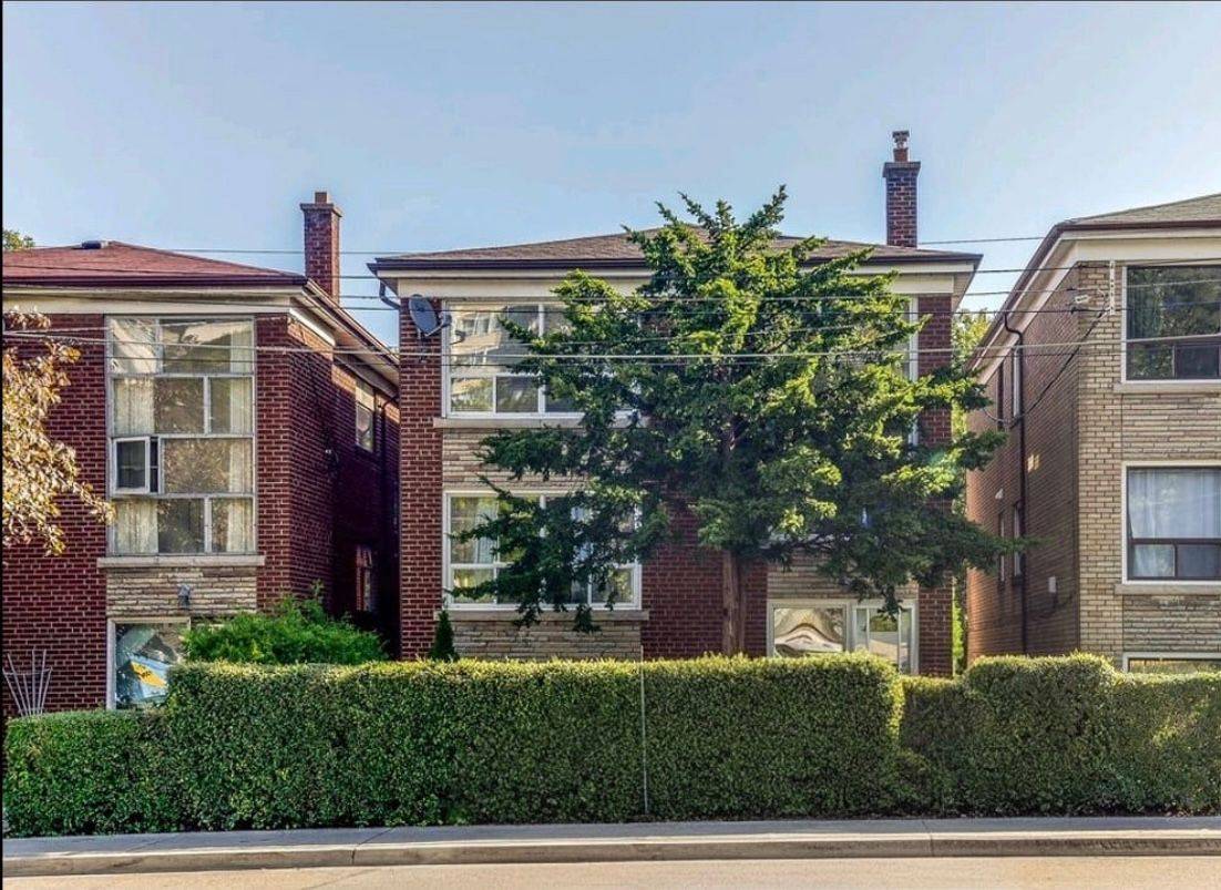 Toronto W02, ON M6P 2J8,75 Keele ST #1