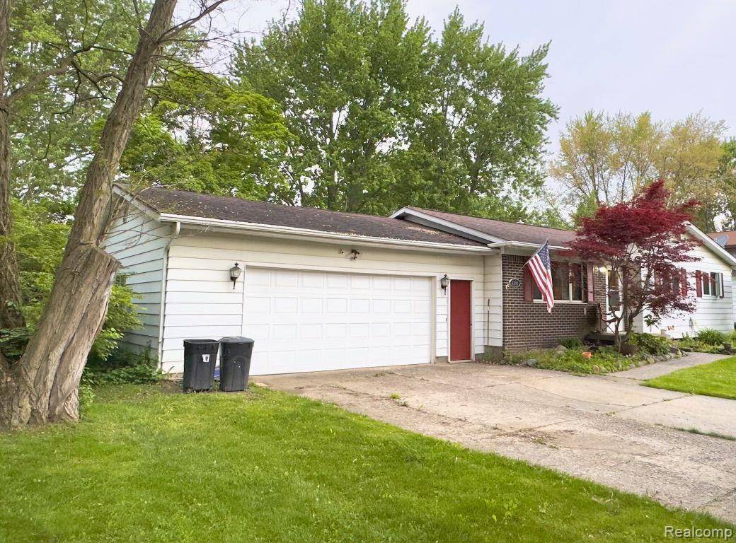 Swartz Creek, MI 48473,4376 WHEATLAND DR