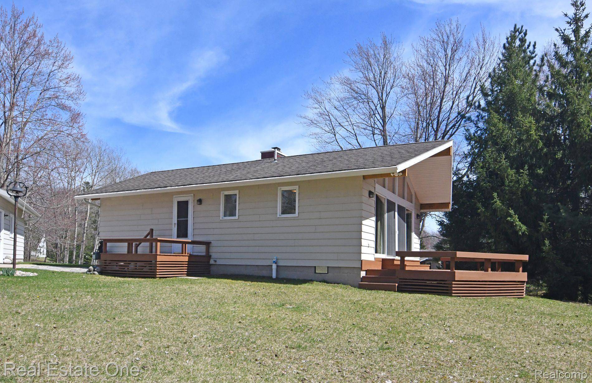 Lincoln, MI 48742,4080 N COTTONTAIL TRL