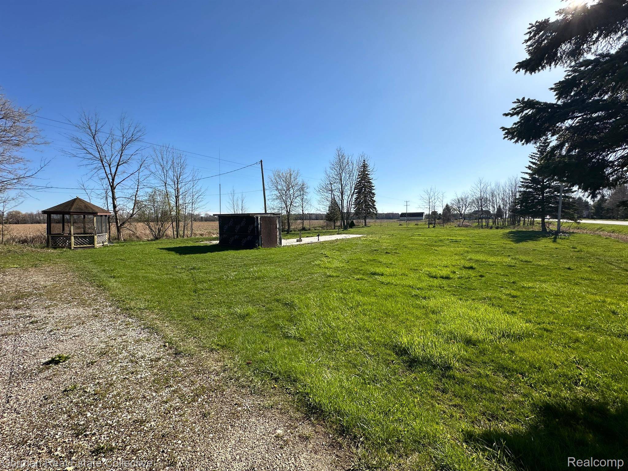 Harbor Beach, MI 48441,8766 SAND BEACH RD