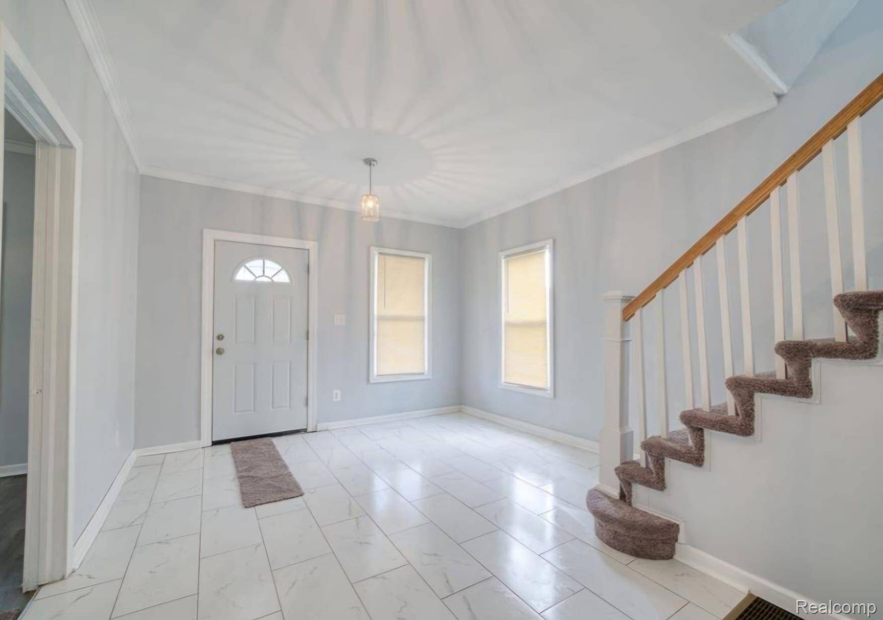 Detroit, MI 48202,273 HARMON  ST