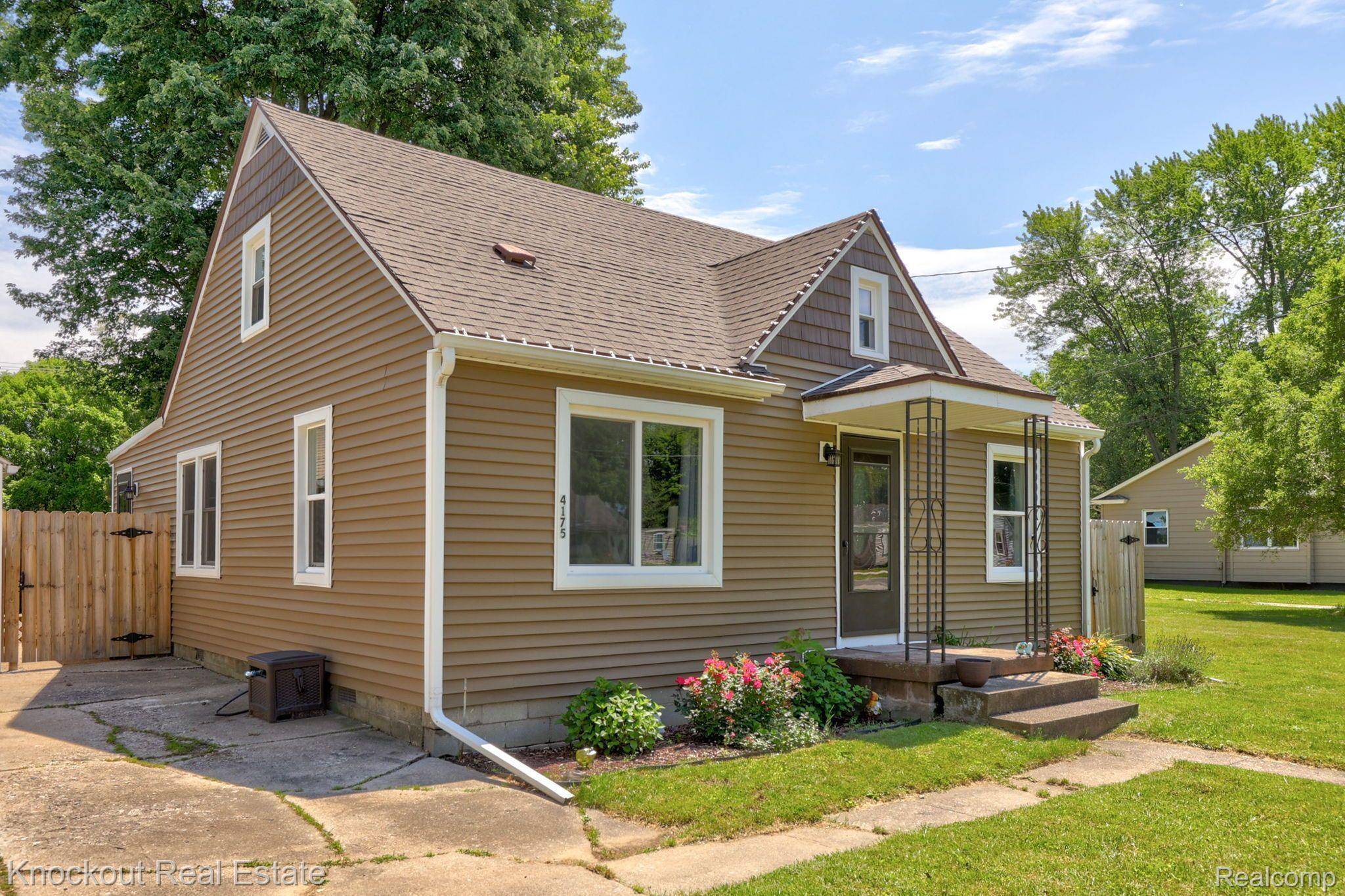 Bridgeport, MI 48722,4175 Pineport RD