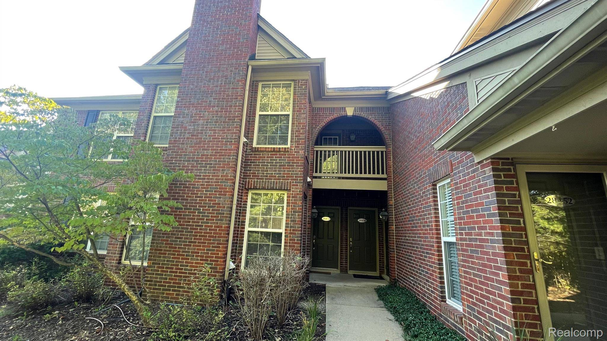 Novi, MI 48377,28460 CARLTON WAY DR