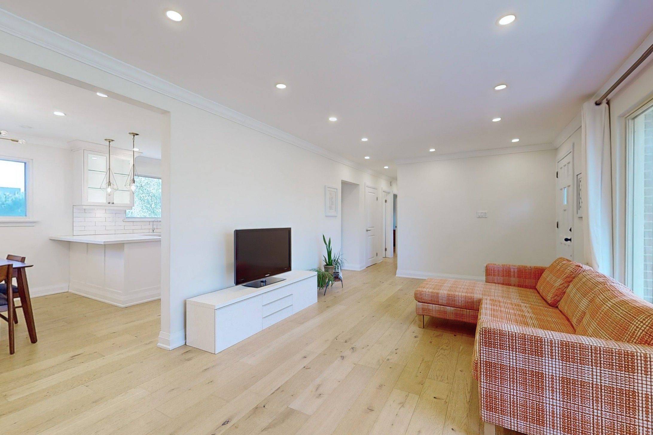 Markham, ON L3P 1P3,4 Honeybourne CRES