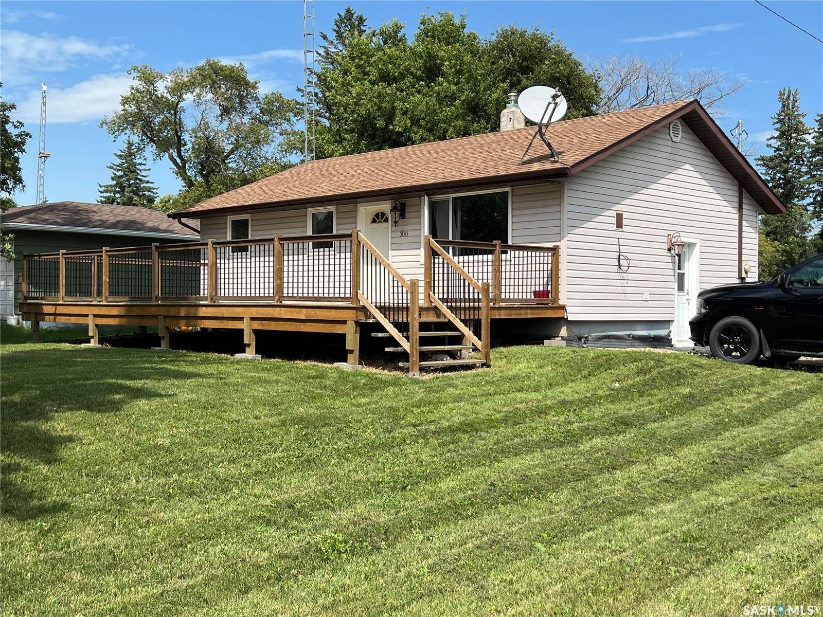 Gerald, SK S0A 1B0,300 1st AVENUE