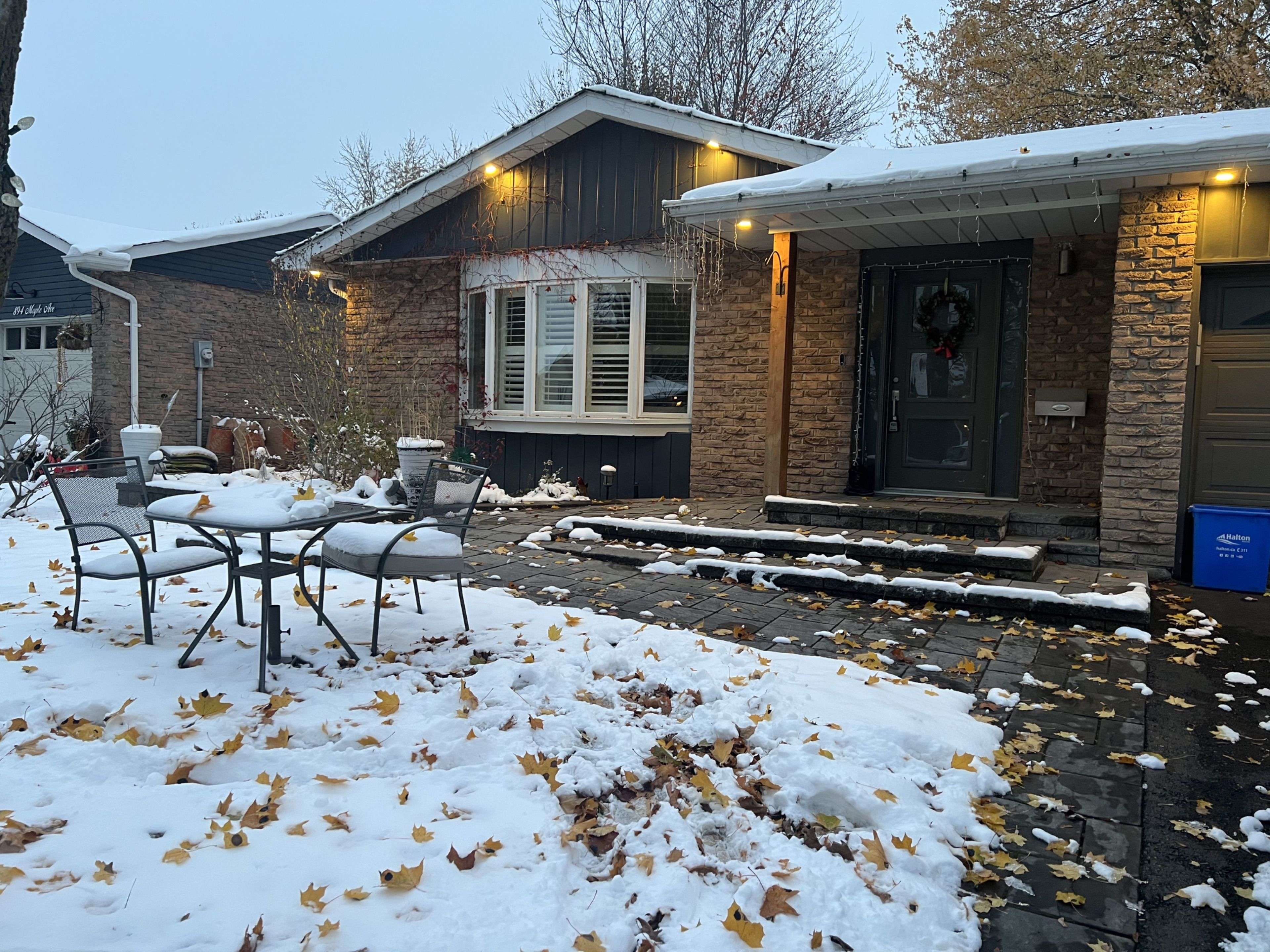 Milton, ON L9T 3N4,890 Maple AVE