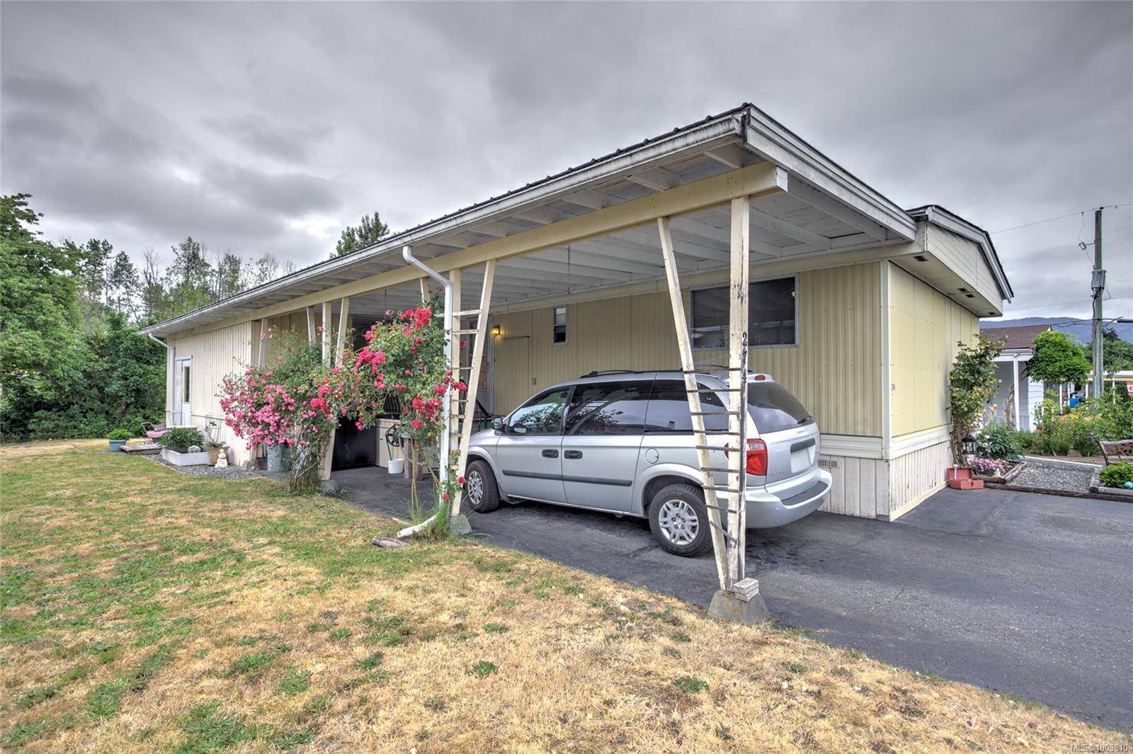 Duncan, BC V9L 4Y9,2885 Boys Rd #274