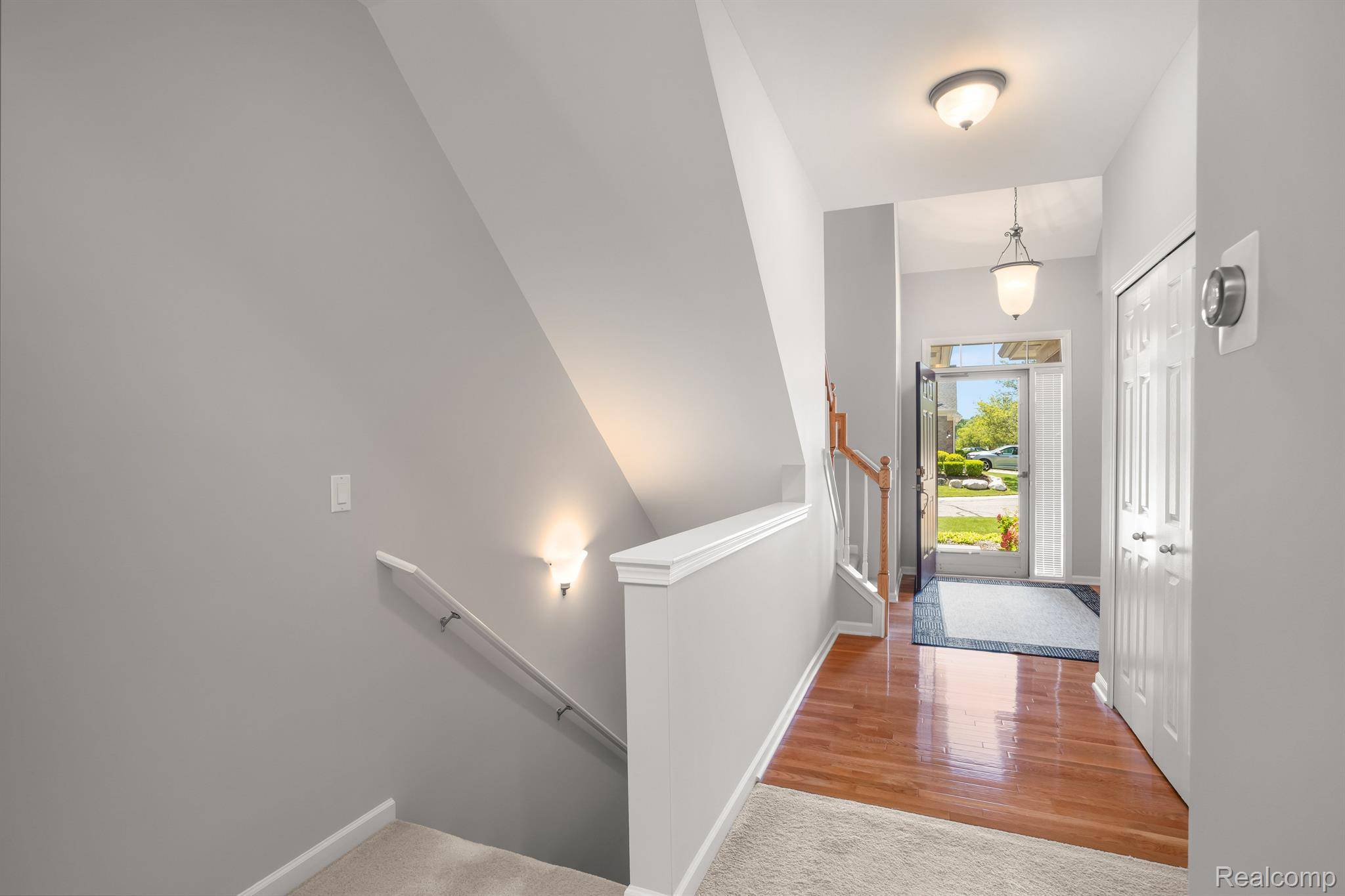 Livonia, MI 48152,32962 BROOKSIDE CIR