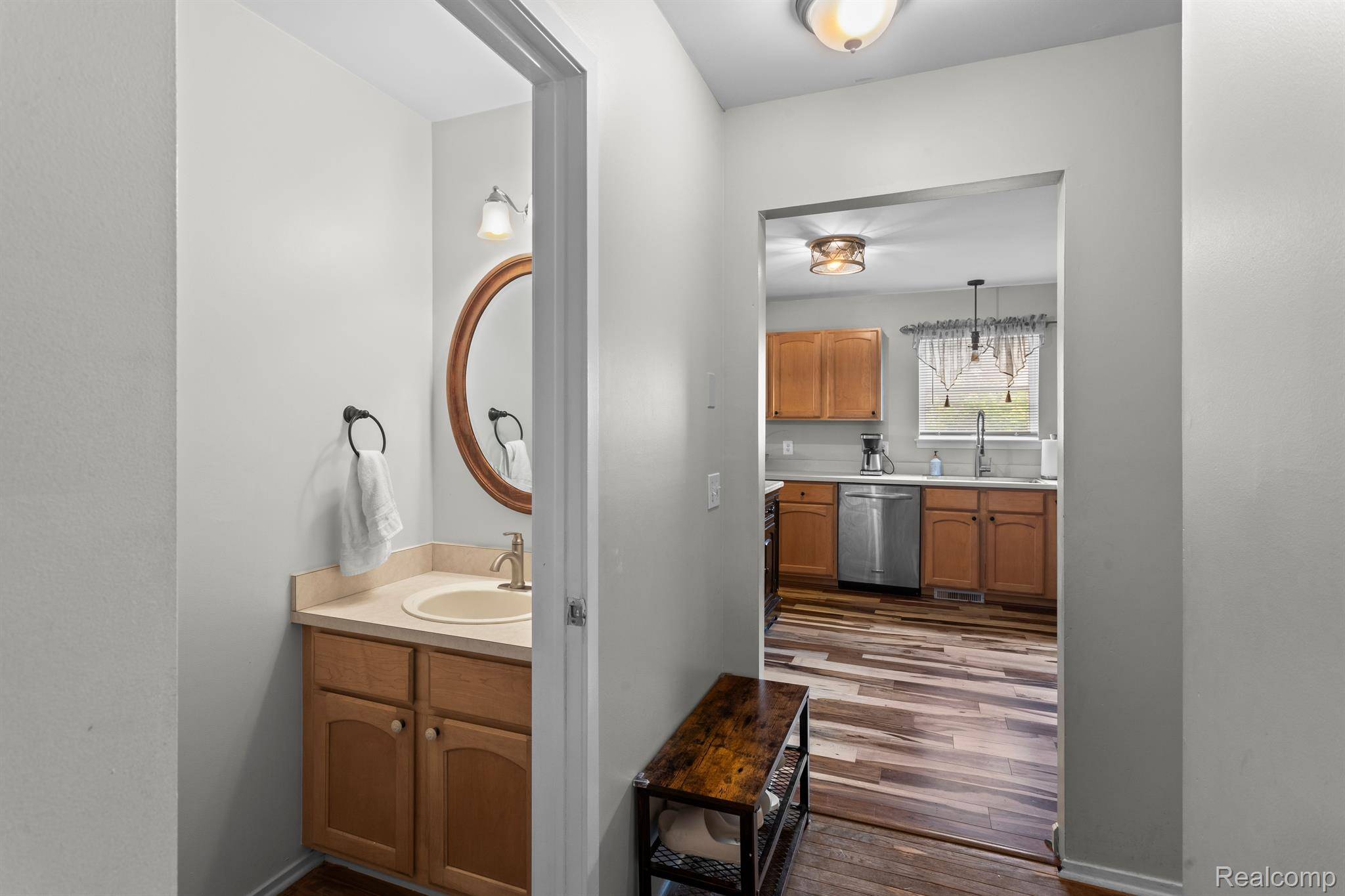 Wixom, MI 48393,1617 NORTON CREEK BLVD