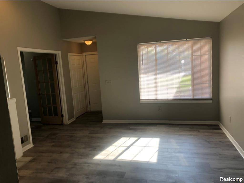 Roseville, MI 48066,19123 WALDORF ST