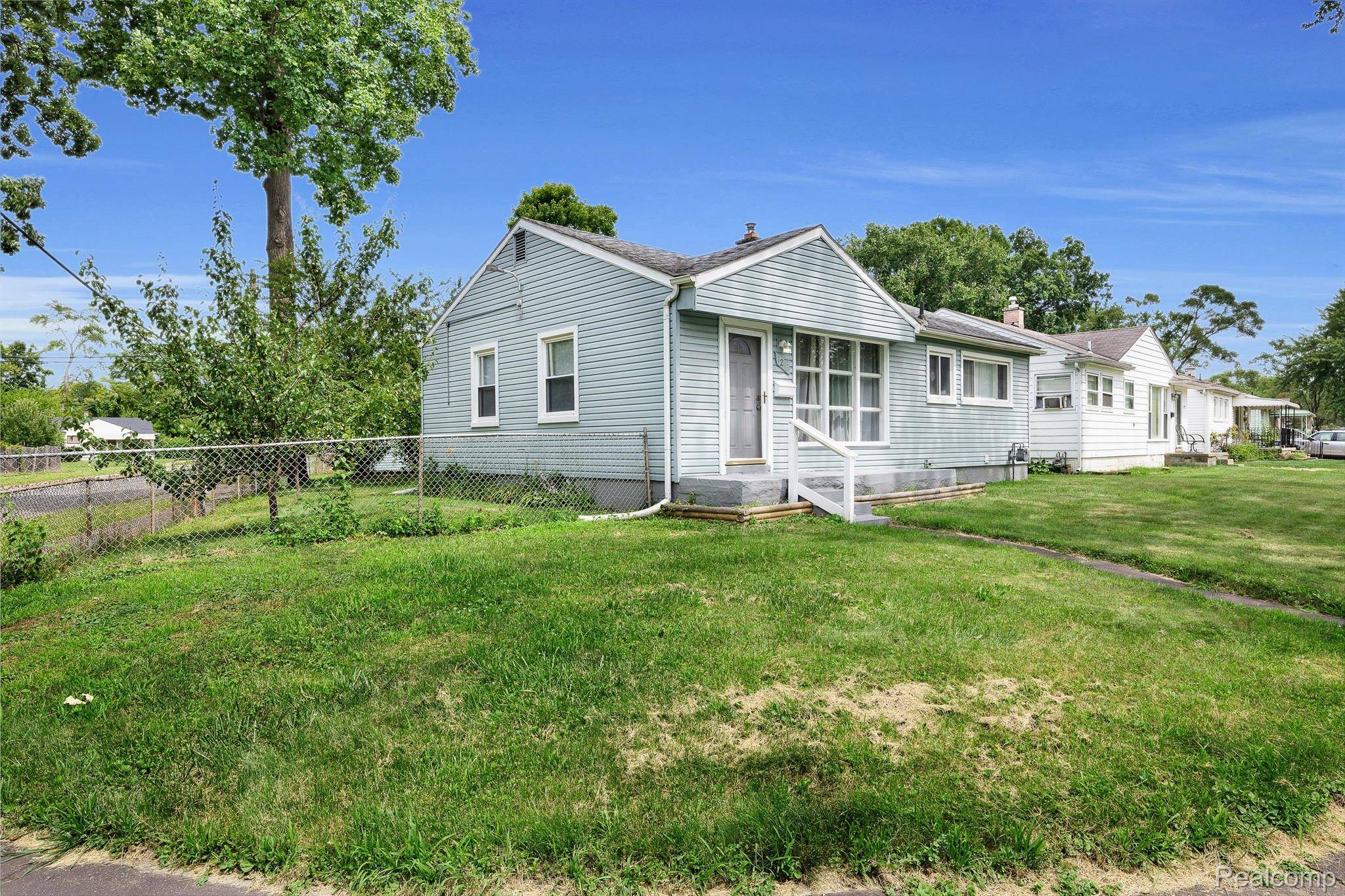 Inkster, MI 48141,1213 MAGNOLIA DR