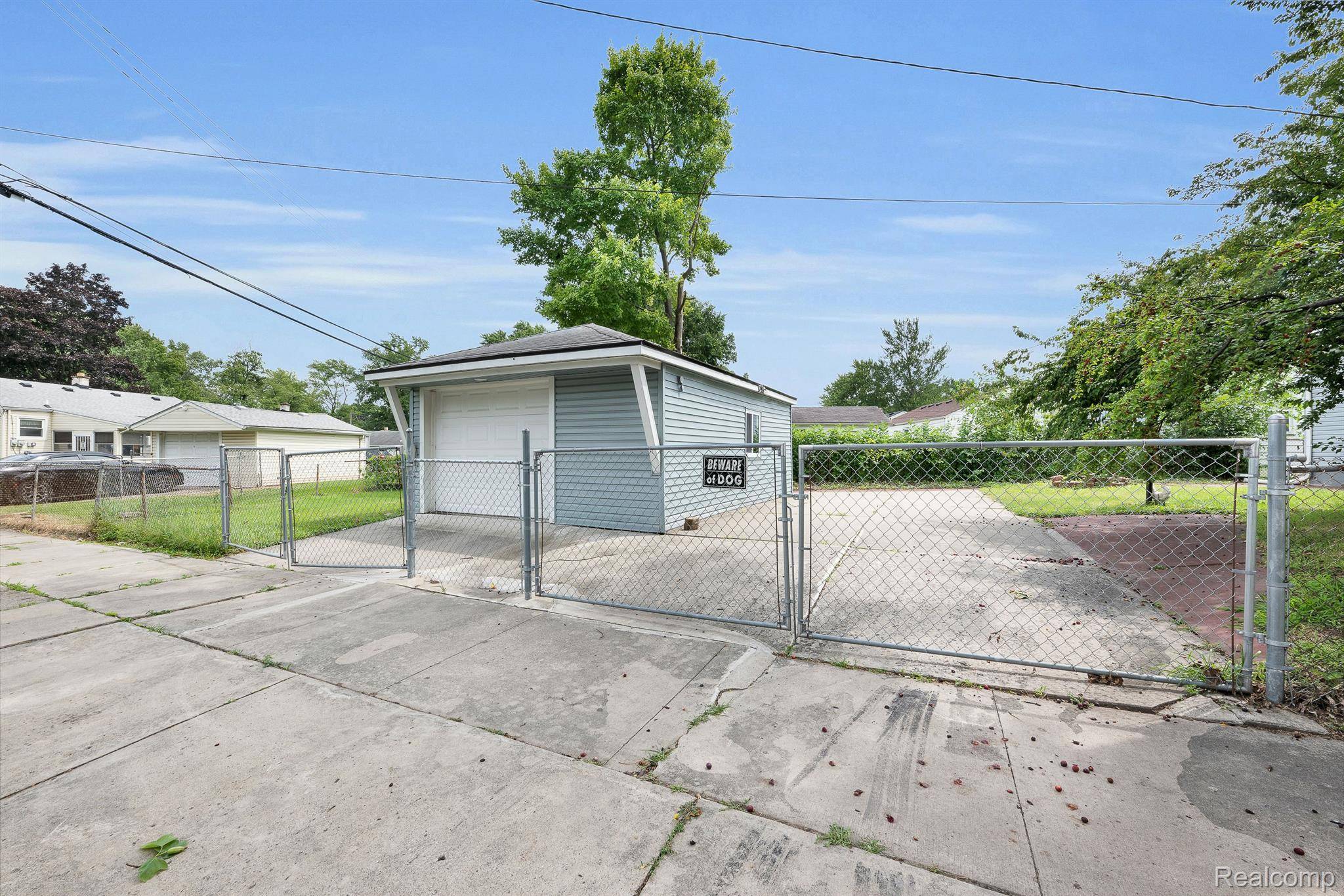 Inkster, MI 48141,1213 MAGNOLIA DR