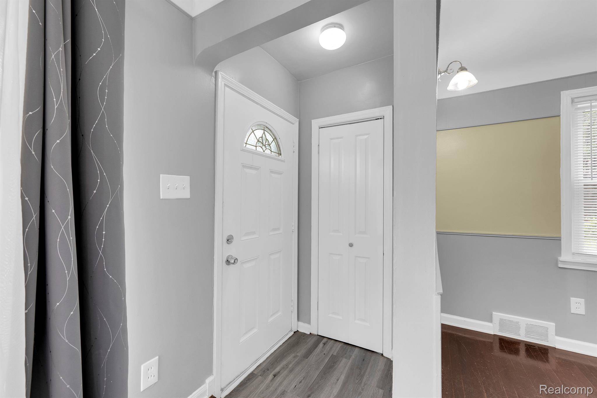 Inkster, MI 48141,1213 MAGNOLIA DR