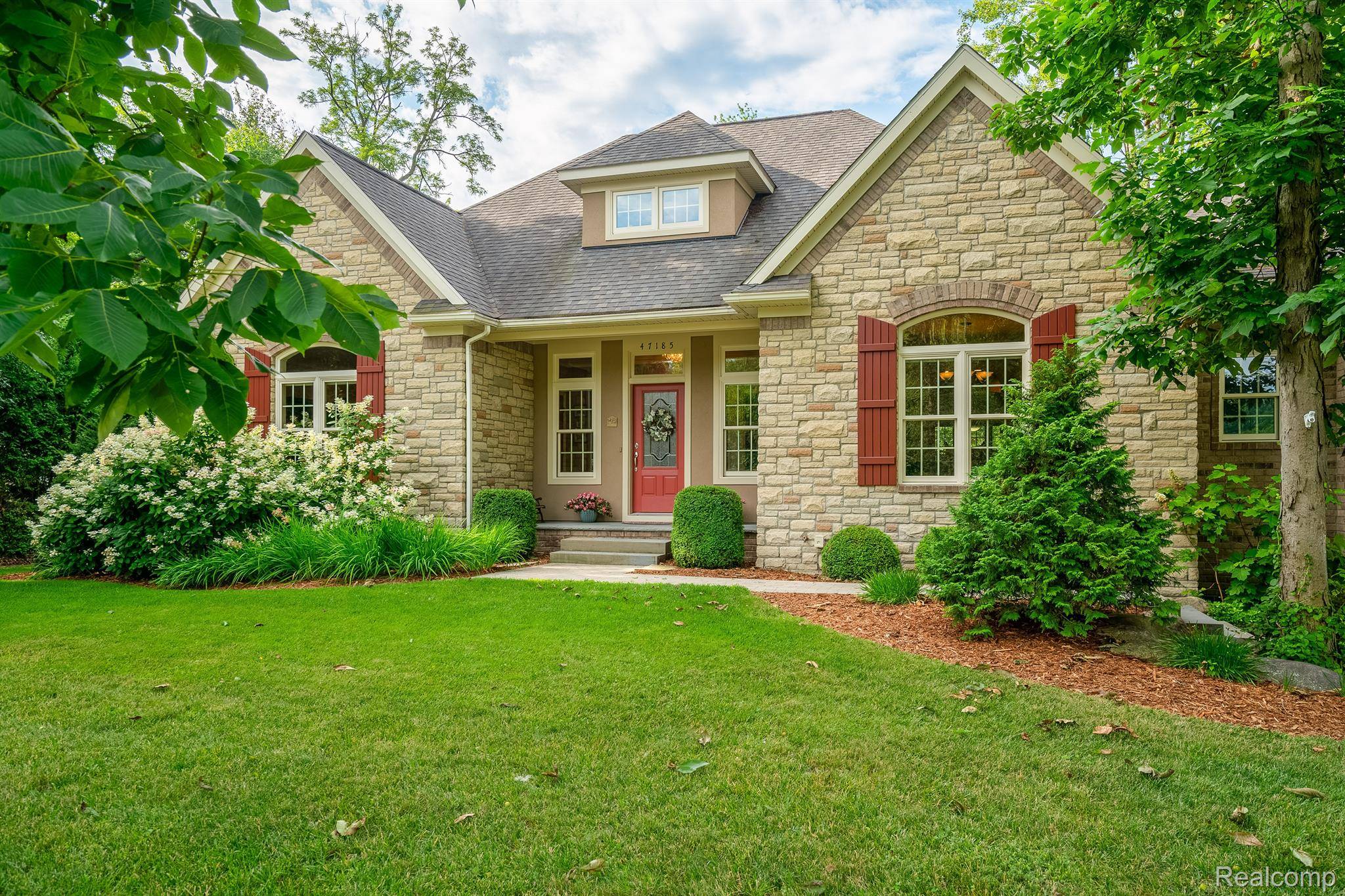 Belleville, MI 48111,47185 DENTON RD