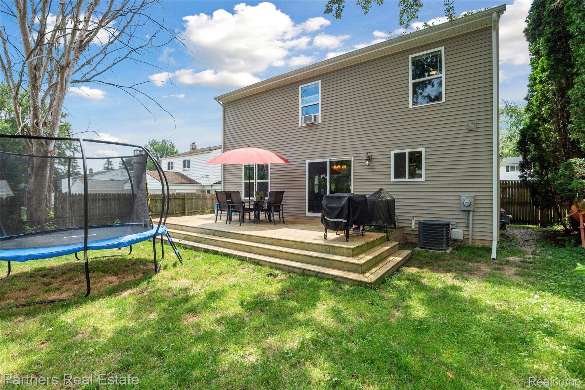 Ypsilanti, MI 48197,221 TAFT ST