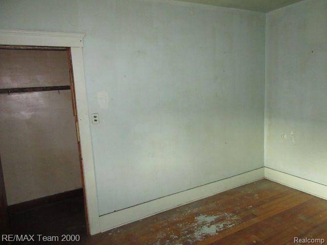 Detroit, MI 48213,9102 CLARION ST