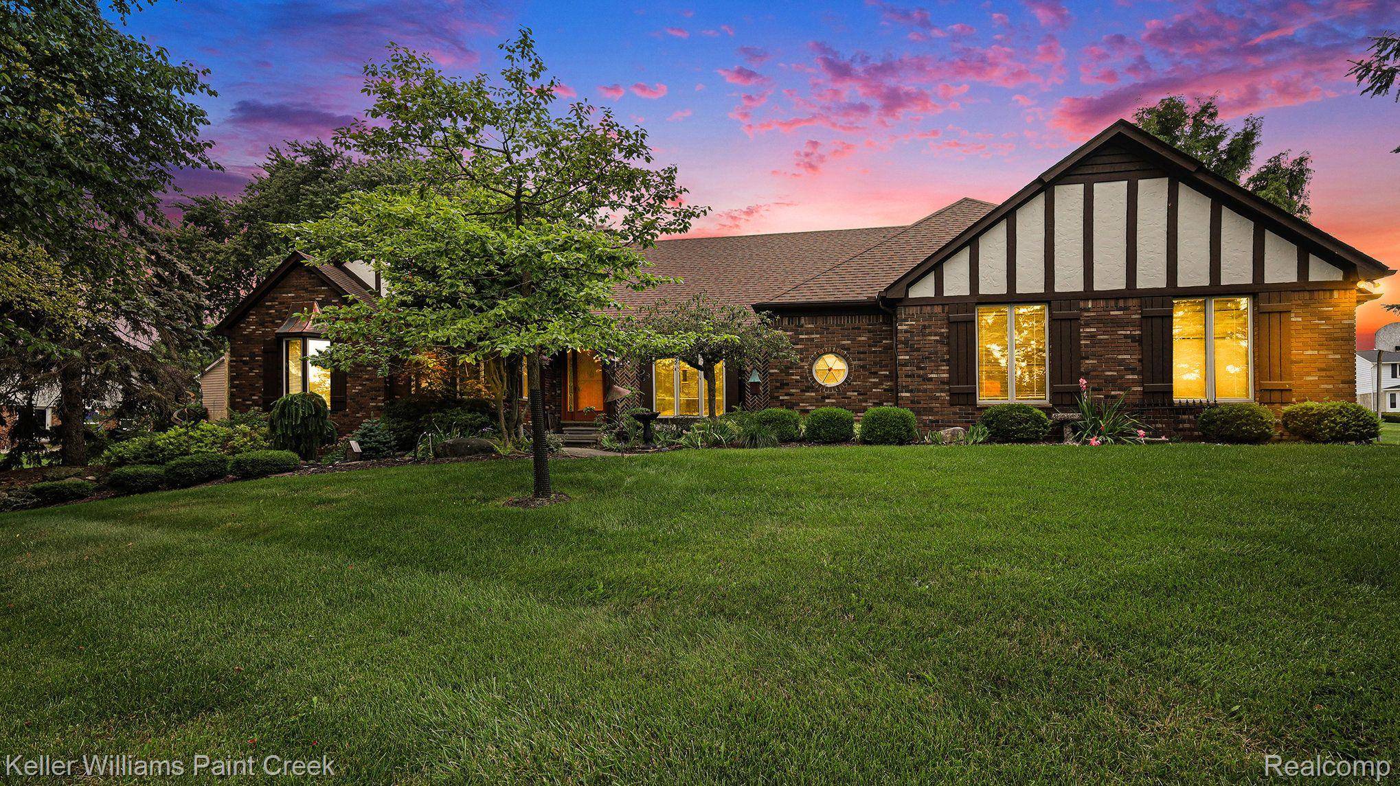 Rochester Hills, MI 48309,833 LANGLEY RD