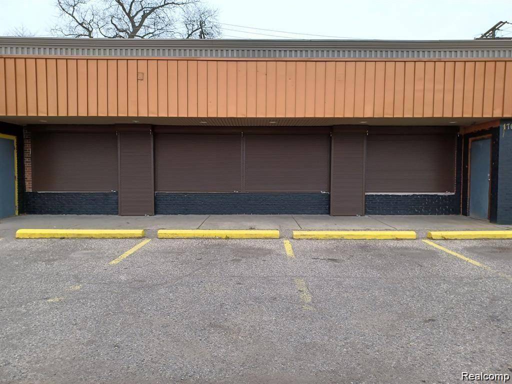 Detroit, MI 48224,17651 E WARREN AVE