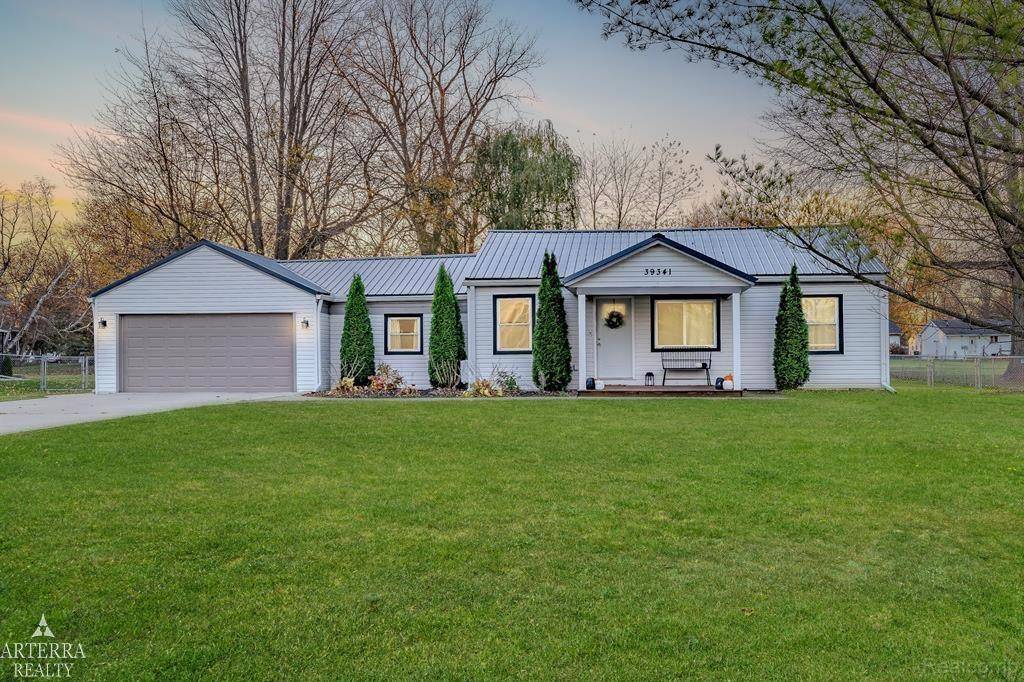 Harrison Twp, MI 48045,39341 Hazel ST