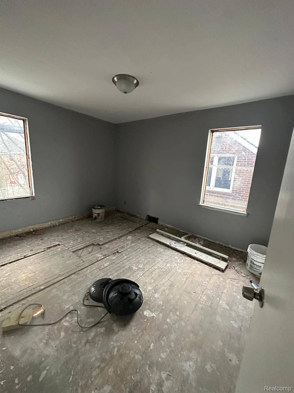 Detroit, MI 48227,9655 SORRENTO ST