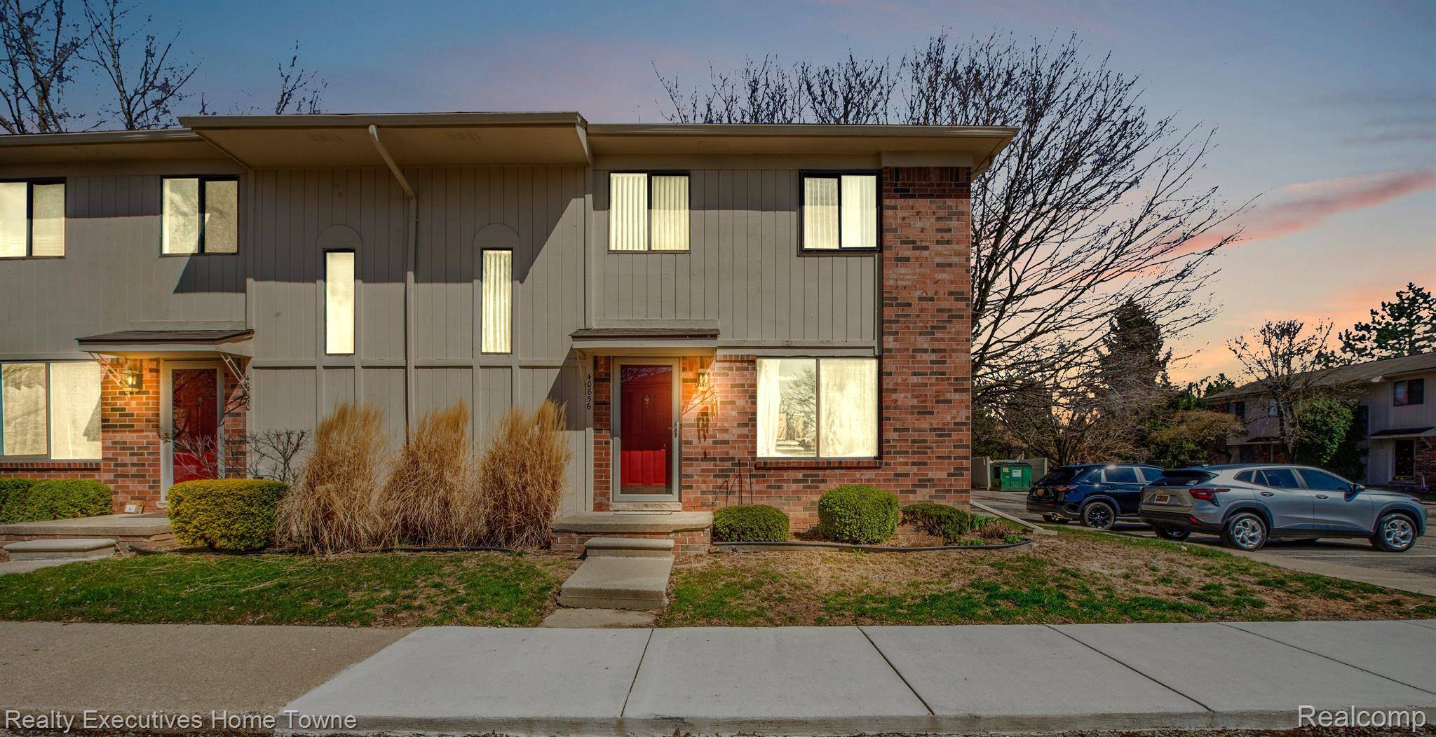 Clinton Township, MI 48038,40856 HIGHPOINTE DR #16