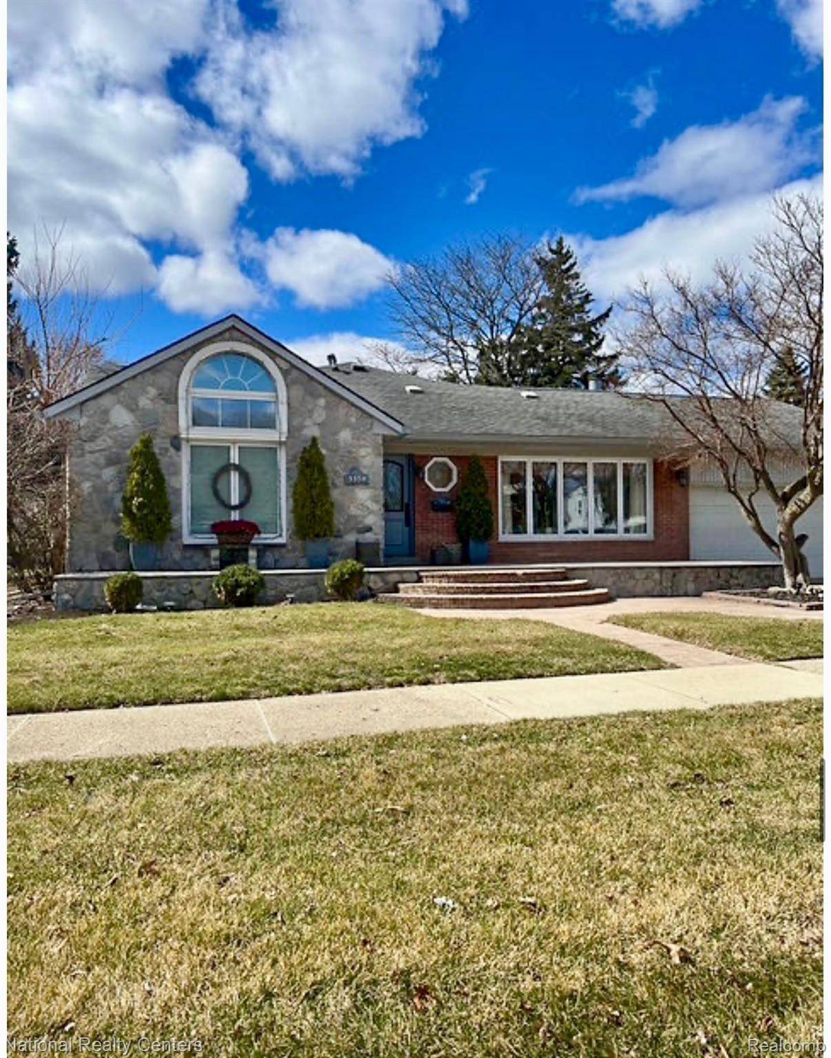 Dearborn, MI 48124,3354 GRINDLEY PARK ST