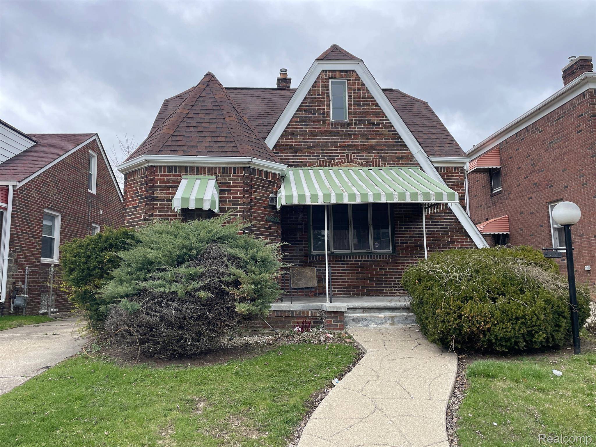 Detroit, MI 48224,9241 MANISTIQUE ST