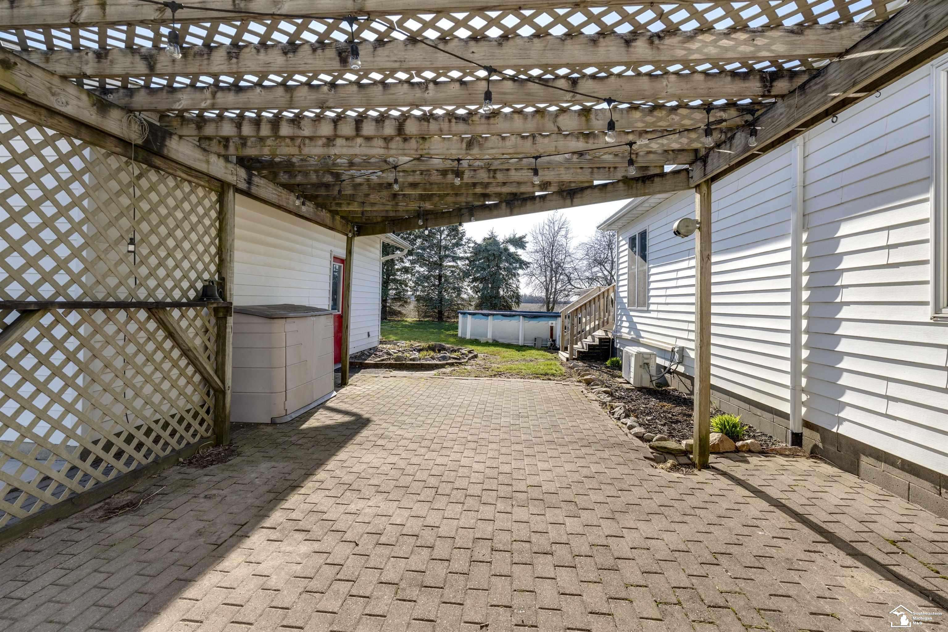 Morenci, MI 49256,8586 Tuttle HWY