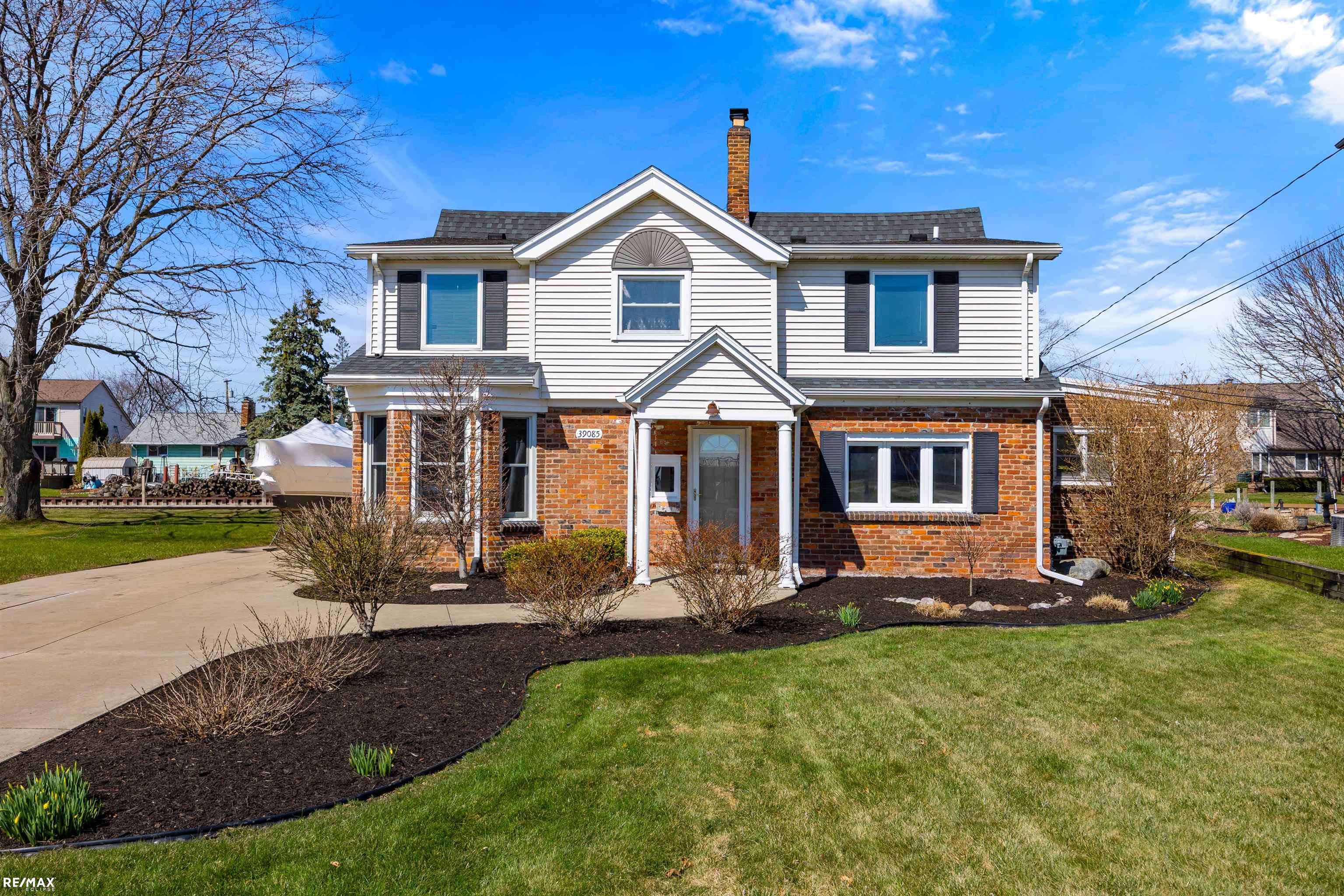 Harrison Twp, MI 48045,39085 Lakeshore DR