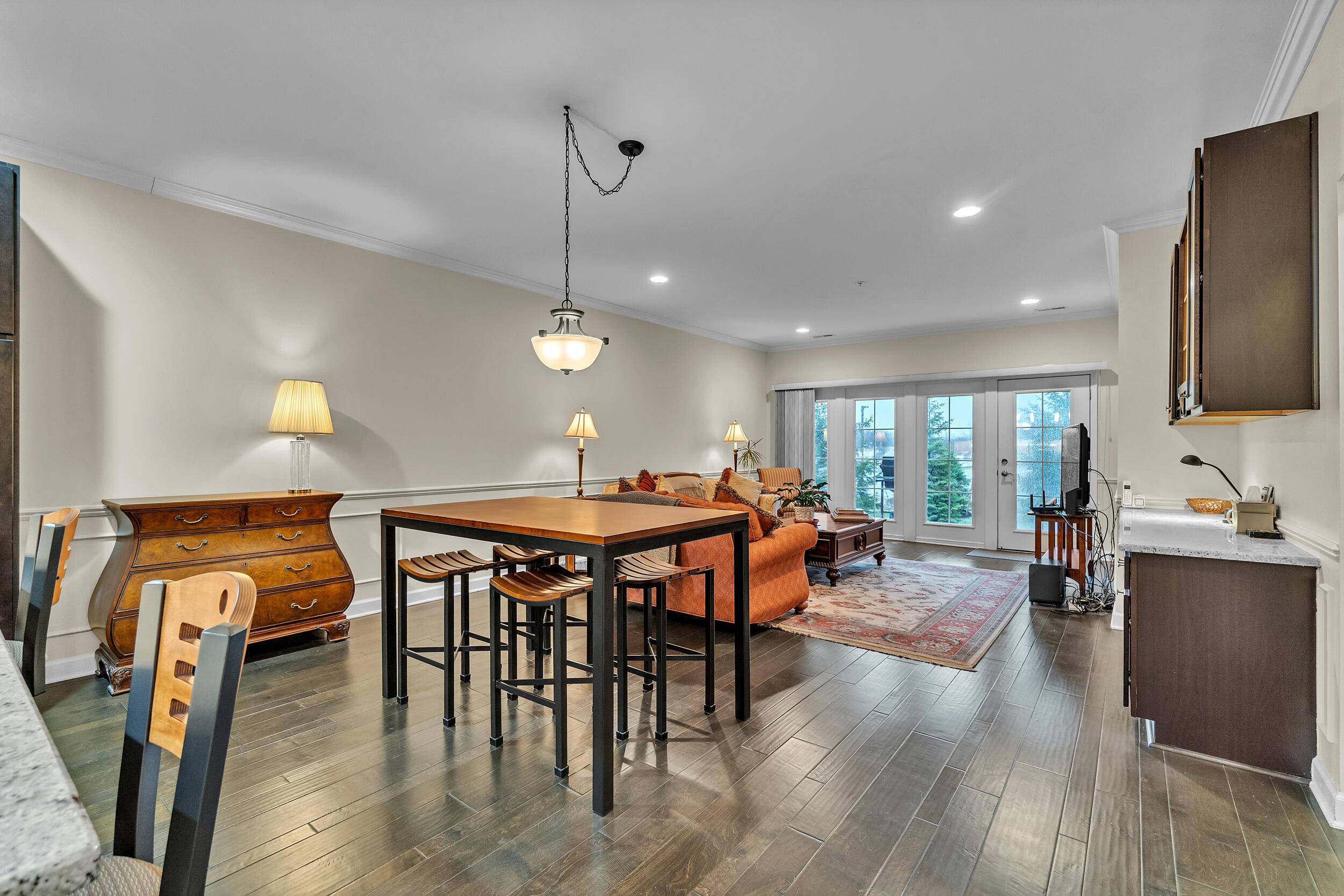 Ann Arbor, MI 48103,5666 Arbor Chase DR