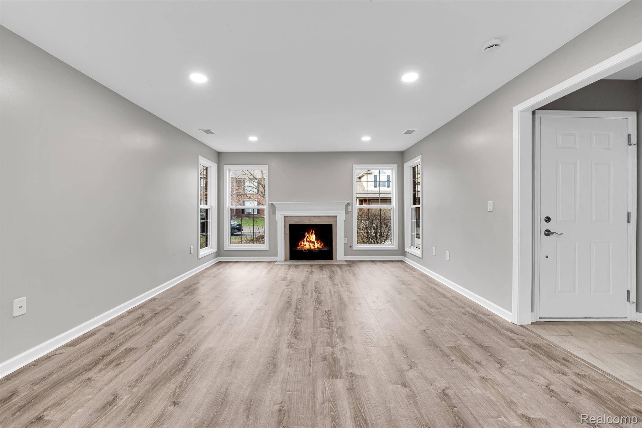 Novi, MI 48377,28243 CARLTON WAY DR #37