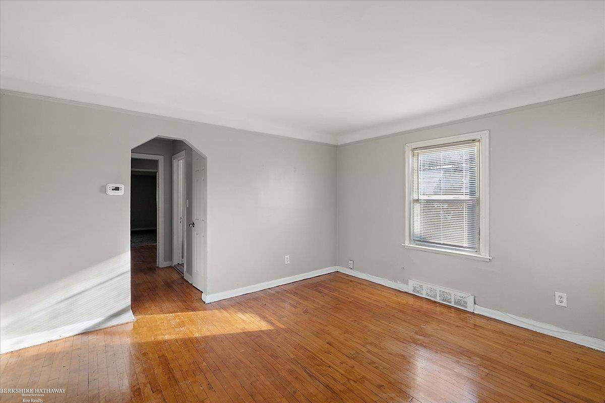 Detroit, MI 48224,17909 Chester ST