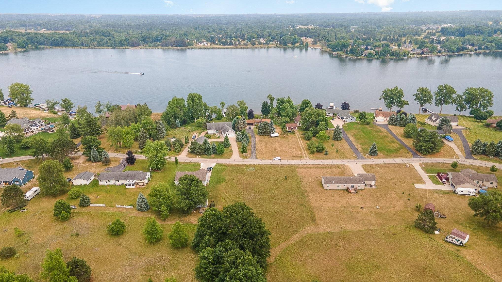 Lake Isabella, MI 48893,1016 Pyrenees DR