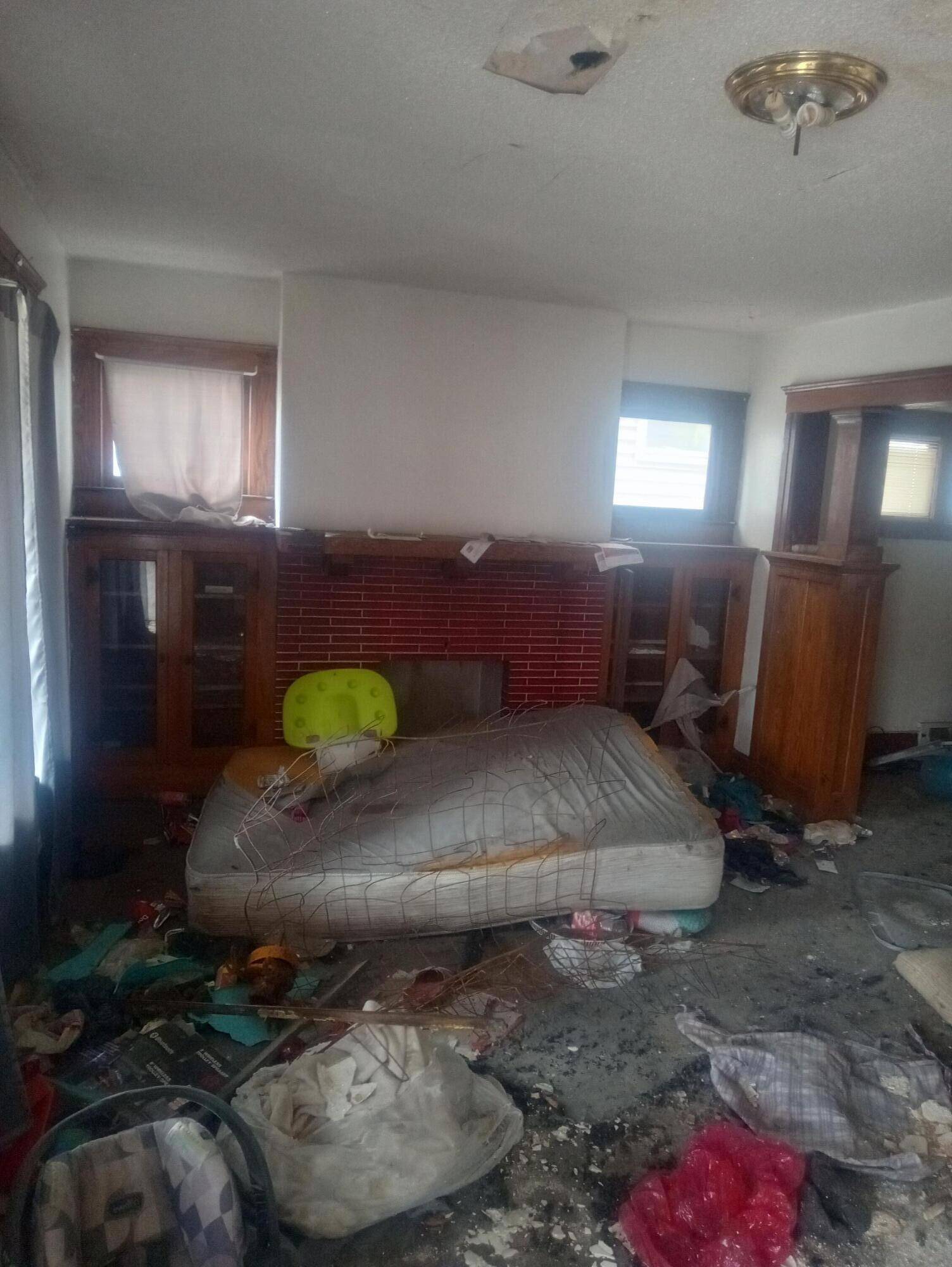 Detroit, MI 48204,4276 Larchmont