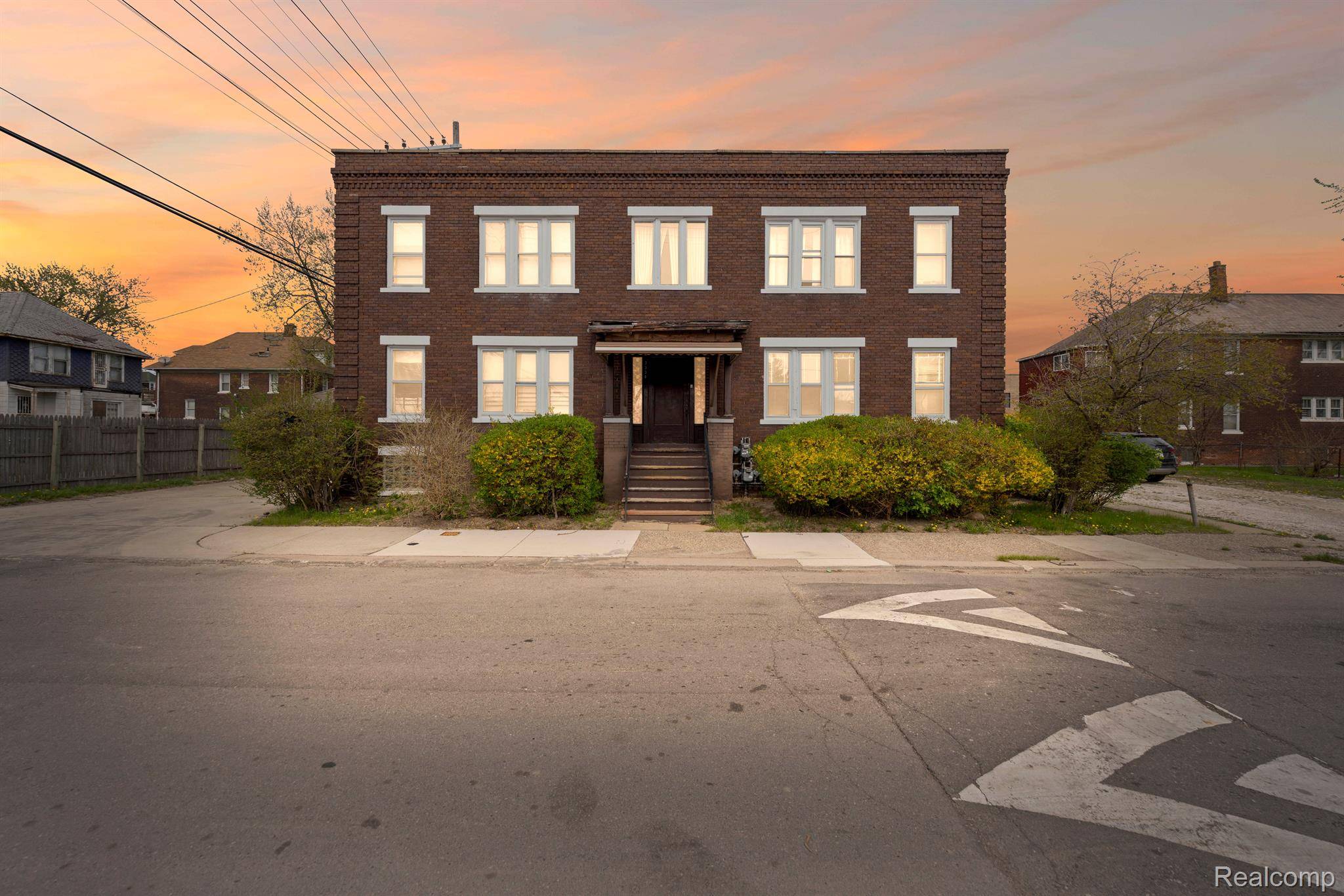 Detroit, MI 48206,7334 WILDEMERE ST